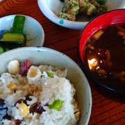 北海道にしかない六花亭の喫茶、北海道へ行ったらはずせません！