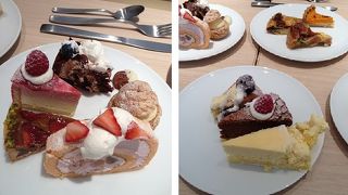 手作り感満載のケーキがおいしい