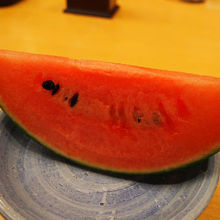 今年最初で最後のスイカ。