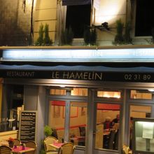 テラス席も良いかも・・