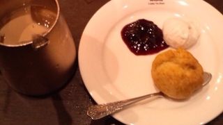 やはりここではアイスロイヤルミルクティー