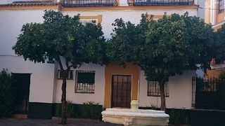 思わず足を止めたくなる