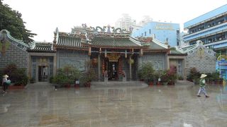 チョロンにあります