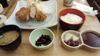 老舗とんかつ店