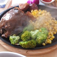 ウッド＆バケット 