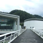 食事・御土産・温泉・プールと揃う自然の中の道の駅