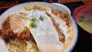 西荻窪。山本益博さんに言わせた、日本一美味しいかつ丼！