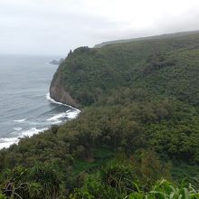 ワイピオトはちょっと違う景観です