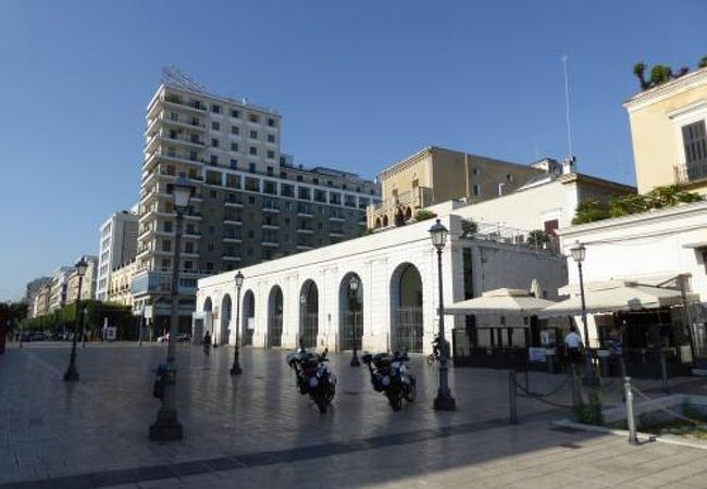 観光案内所(バーリ)