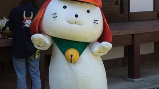 天守まではなかなか遠い