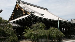 静かにお参りができます。