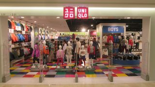 クアラルンプール市内にある１号店