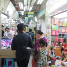 クローントム (泥棒市場)