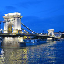 9時15分撮影。真っ暗になる少し前のほうが綺麗に撮れます