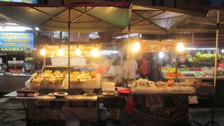 変わらない屋台通り