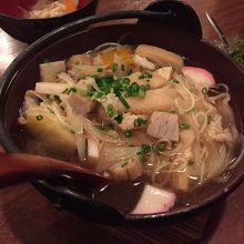 煮麺入りのものもあります。