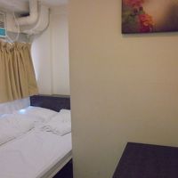 変形な、屋根裏部屋のようです。（笑）