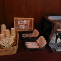 無料のコーヒーが一階にあり