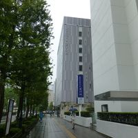 綺麗なビルです