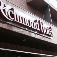 看板が大きいのでわかりやすいです