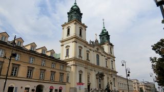 ショパンの心臓が収められています