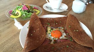 ロンドクレープリー