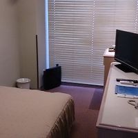 かなり狭い部屋ですね