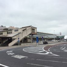 東口ロータリーから。