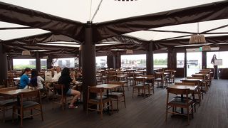 ソウルタワーの見える落ち着いたカフェ