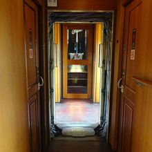 レトロな雰囲気の内装