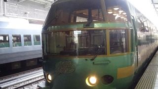 憧れの電車で旅を盛り上げてくれました