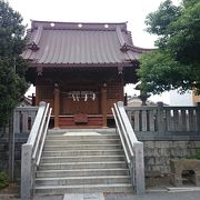 新川崎駅前の神社