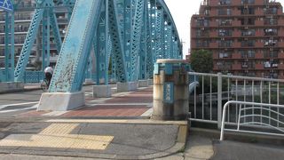 小名木川に架かる橋で隅田川から数えて3本目の橋です