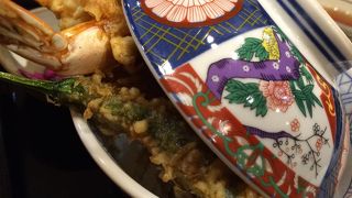 駅の中にあり便利