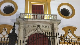 セビリアでは健在です