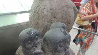 待ち合わせに使われているわりには少し分かりにくい