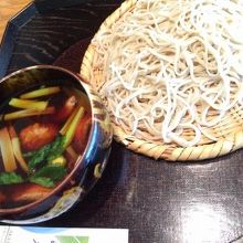 今まで食べた鴨せいろと比較して、かなりの高得点