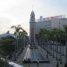 遠くから見た時計台