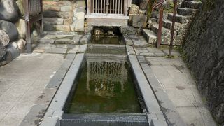 全国名水百選の一番手として指定された名水