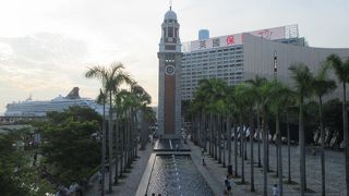 おしゃれな時計台