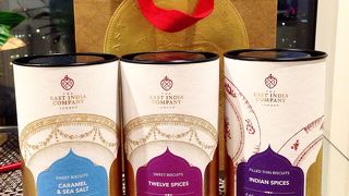 手土産にも良い上品なお菓子がたくさんあります！