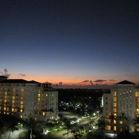 ラクエスタＢ棟よりの朝日です。