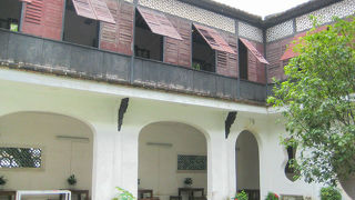 敷地が広く、じっくり見るには時間がかかります