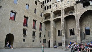 コロンブスものぼった？階段