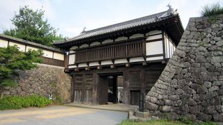 400年前の貴重な現存大手門