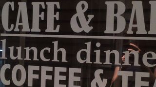 天満橋にあるタブレスカフェ