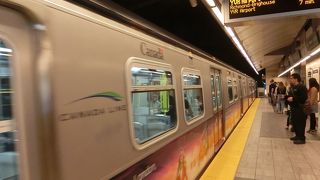 空港はわりと近く、電車のカナダラインで30分弱。