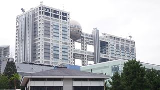 お台場を代表する建造物！