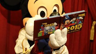 しゃべるミッキーはここだけ