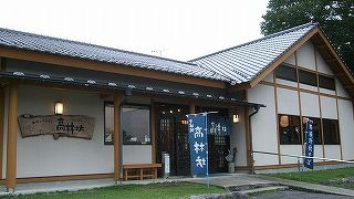 地元の人が薦める人気の手打ちそば屋